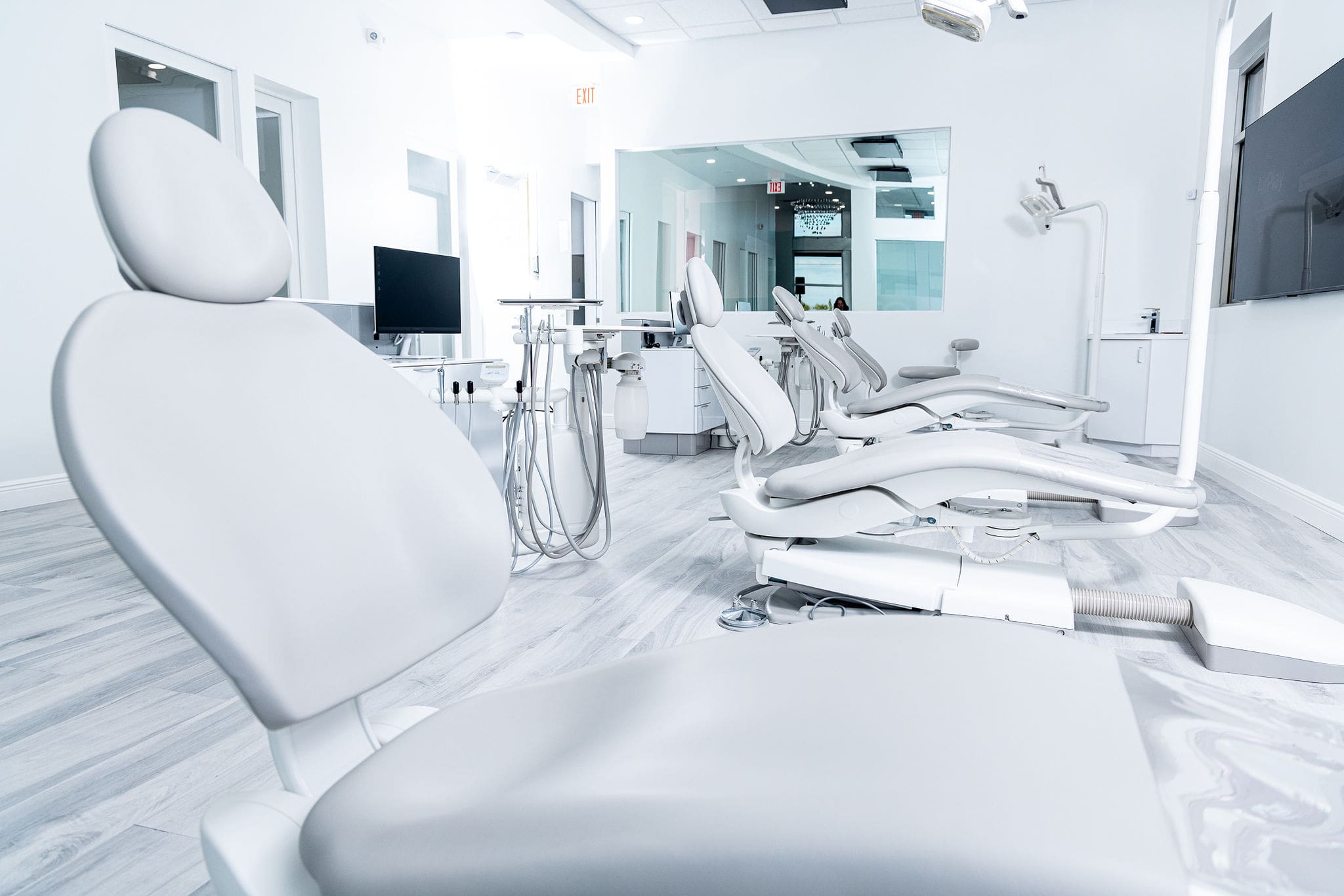 Bright dental treatment room